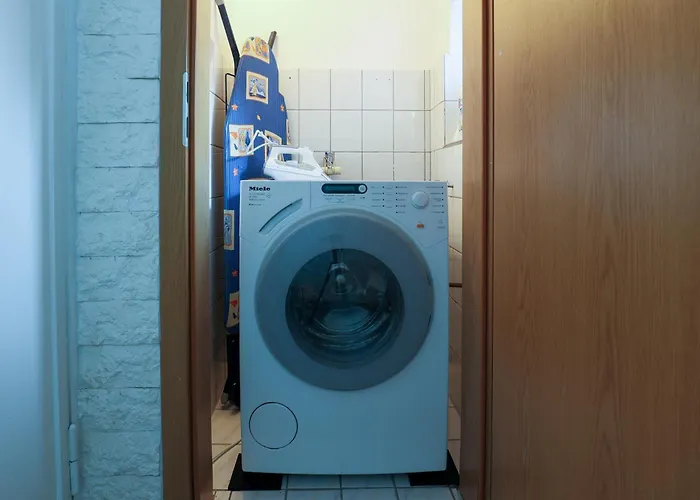 Zentrale Lage Naehe Duesseldorf Airport, Messe *